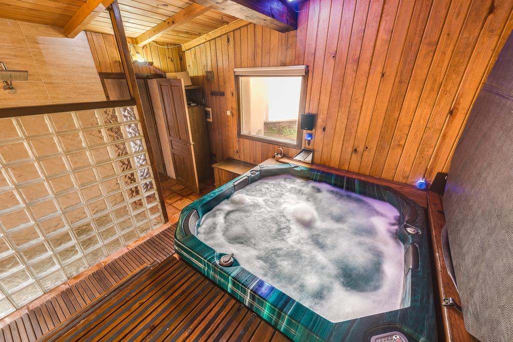 Los Montejos & Spa 발베르데델프레스노 외부 사진